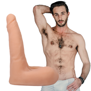 Lucas Frost - Realistic ULTRASKYN Dildo - 7 / 18 cm - Vanilla